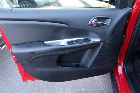 Used 2020 Dodge Journey SE w/ Blacktop Package image 24