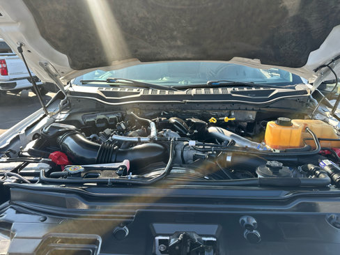 Used 2017 Ford F550 4x4 Crew Cab Super Duty image 18