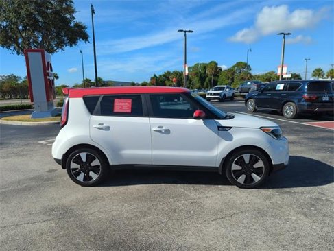 Used 2017 Kia Soul + w/ Designer's Package image 3