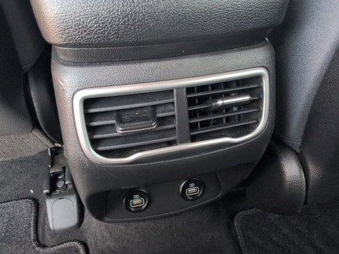 Used 2023 Hyundai Santa Fe SEL image 6