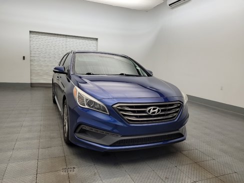 Used 2016 Hyundai Sonata Sport w/ Option Group 1V image 14