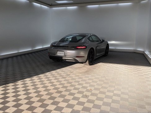 New 2025 Porsche 718 Cayman image 6