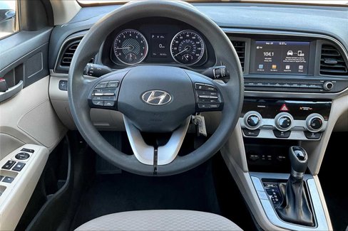 Used 2019 Hyundai Elantra SEL image 5