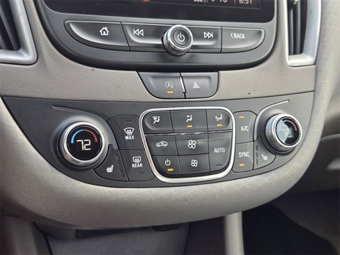 Used 2022 Chevrolet Malibu LT image 14