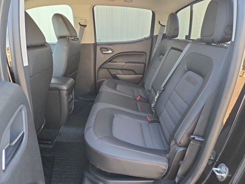 Used 2017 GMC Canyon SLE w/ All Terrain X Package image 15
