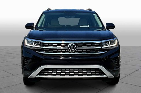 Used 2022 Volkswagen Atlas SE w/ Black Wheel Package image 3