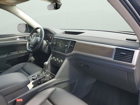 Used 2019 Volkswagen Atlas SEL R-Line image 14