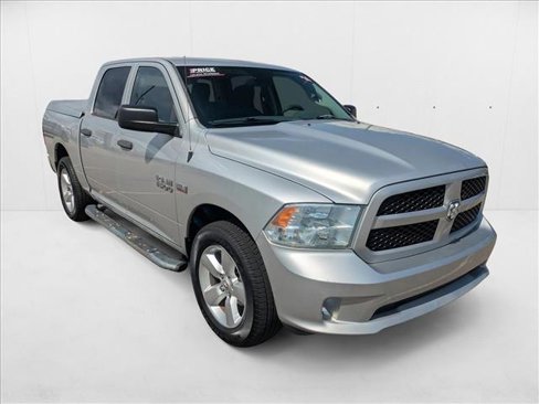 Used 2014 RAM 1500 Express image 3