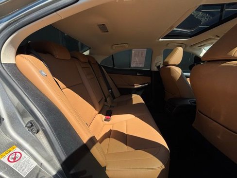 Used 2018 Lexus IS 300 AWD w/ Comfort Package image 30