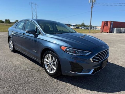 Used 2019 Ford Fusion SEL image 3
