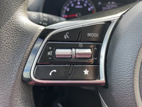 Used 2023 Kia Forte LXS image 18