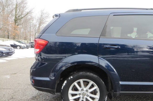Used 2017 Dodge Journey SXT w/ Comfort/Convenience Group image 24