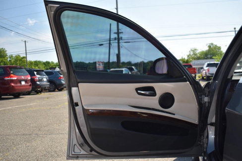 Used 2011 BMW 328i xDrive Sedan w/ Premium Pkg image 10