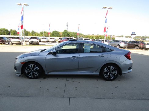 Used 2017 Honda Civic EX-T image 8
