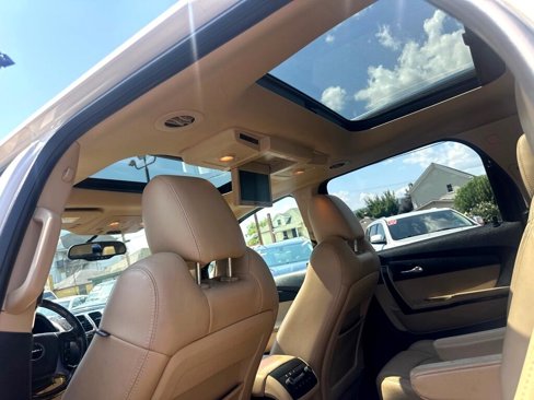 Used 2012 GMC Acadia Denali image 21