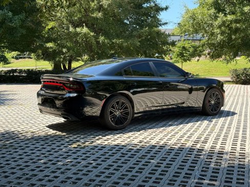 Used 2016 Dodge Charger R/T image 5