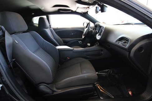 Used 2019 Dodge Challenger SXT w/ Blacktop Package image 18