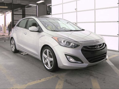 Used 2013 Hyundai Elantra GT w/ Tech Pkg image 3