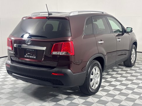 Used 2013 Kia Sorento LX w/ Convenience Pkg image 5