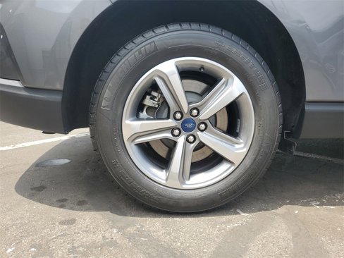 Used 2022 Ford Edge SEL w/ Convenience Package image 6