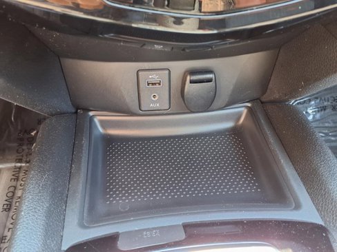 Used 2017 Nissan Rogue S w/ S Appearance Package image 36