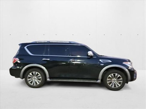 Used 2020 Nissan Armada SL image 4