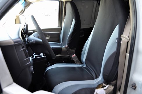Used 2010 Chevrolet Express 2500 image 25