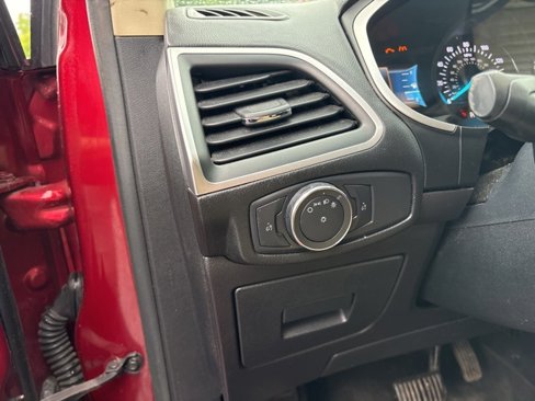 Used 2015 Ford Edge SEL w/ Equipment Group 201A image 8
