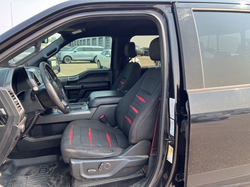 Used 2016 Ford F150 XLT image 10