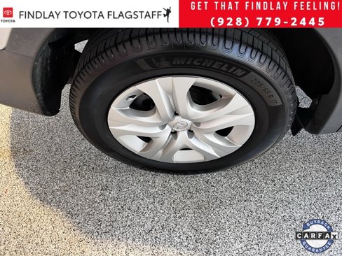 Used 2015 Toyota RAV4 LE image 12