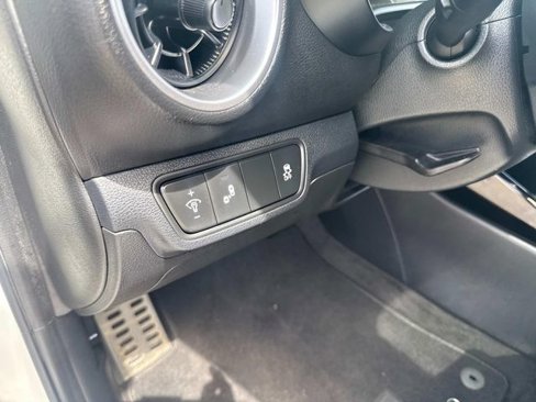 Used 2022 Kia Forte GT-Line w/ GT-Line Premium Package image 23