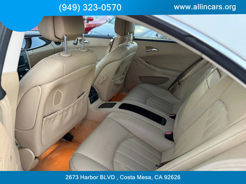 Used 2009 Mercedes-Benz CLS 550 image 8