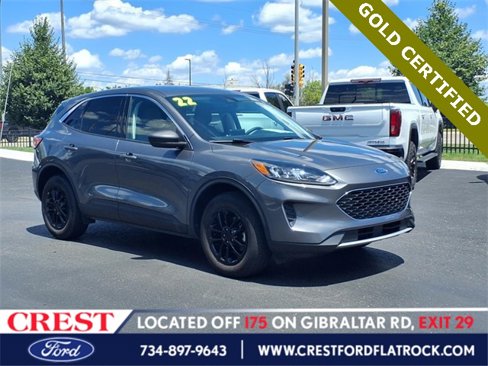Certified 2022 Ford Escape SE w/ Cold Weather Package image 1