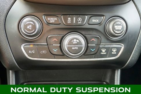 Used 2015 Jeep Cherokee Limited image 19