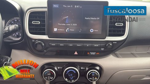Used 2022 Hyundai Venue SEL w/ Cargo Package image 28