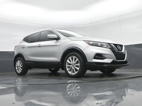 Used 2020 Nissan Rogue Sport S w/ Appearance Package image 49