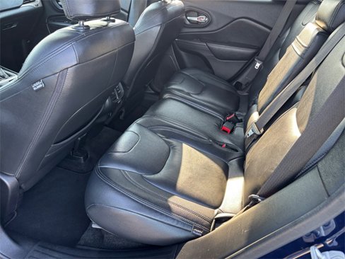 Used 2016 Jeep Cherokee Latitude image 13