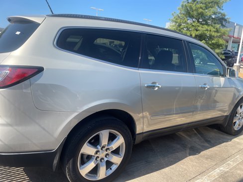 Used 2017 Chevrolet Traverse Premier image 18