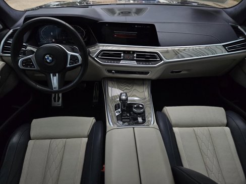 Used 2019 BMW X7 xDrive50i w/ Dynamic Handling Package image 18