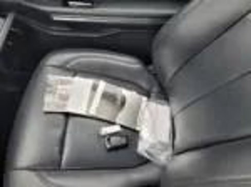 Used 2023 Ford Expedition Max XLT image 7