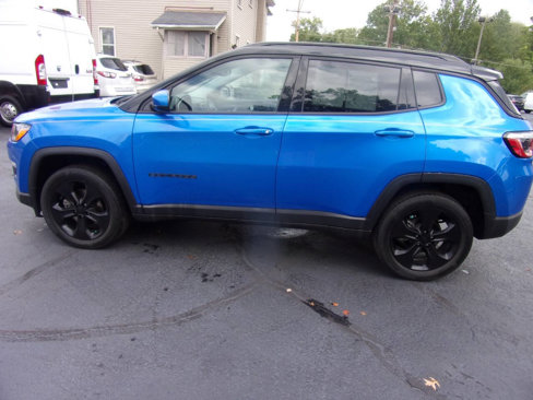 Used 2020 Jeep Compass Latitude image 9