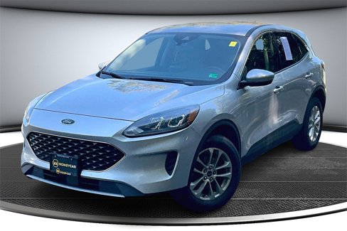 Used 2020 Ford Escape SE image 3