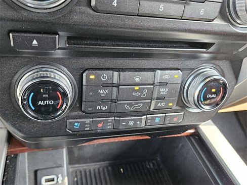 Used 2018 Ford F150 King Ranch w/ Equipment Group 601A Luxury image 34
