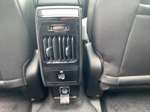 New 2025 Jeep Compass Latitude w/ Sun and Sound Group image 22