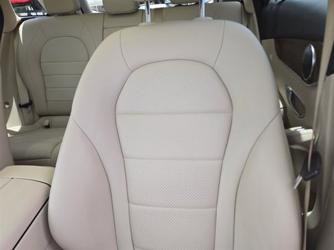 Used 2018 Mercedes-Benz GLC 300 image 18