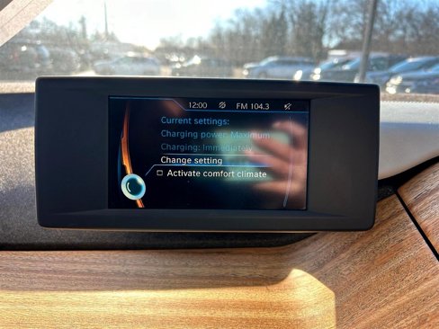 Used 2014 BMW i3 image 27