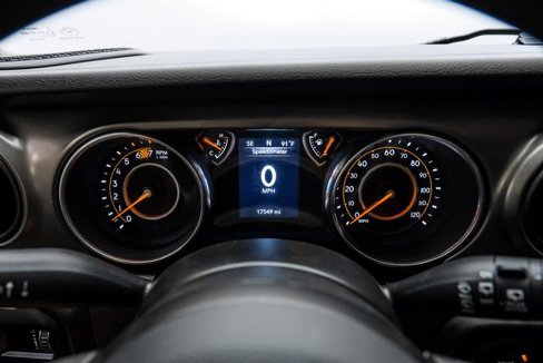 Used 2023 Jeep Wrangler Sport image 47