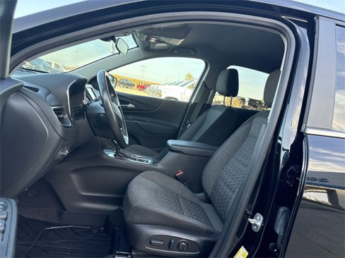 Used 2022 Chevrolet Equinox LT image 9