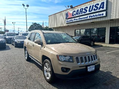 Used 2016 Jeep Compass Latitude image 5