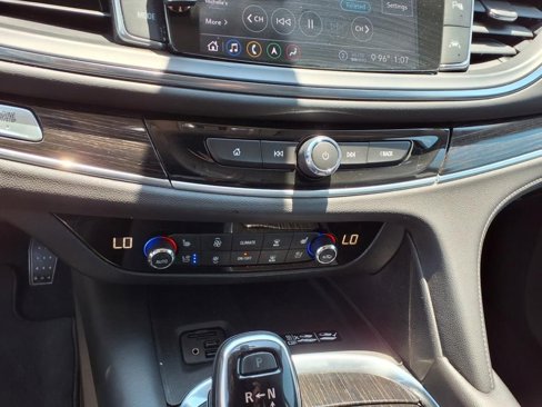 Used 2021 Buick Enclave Avenir w/ Avenir Technology Package image 19